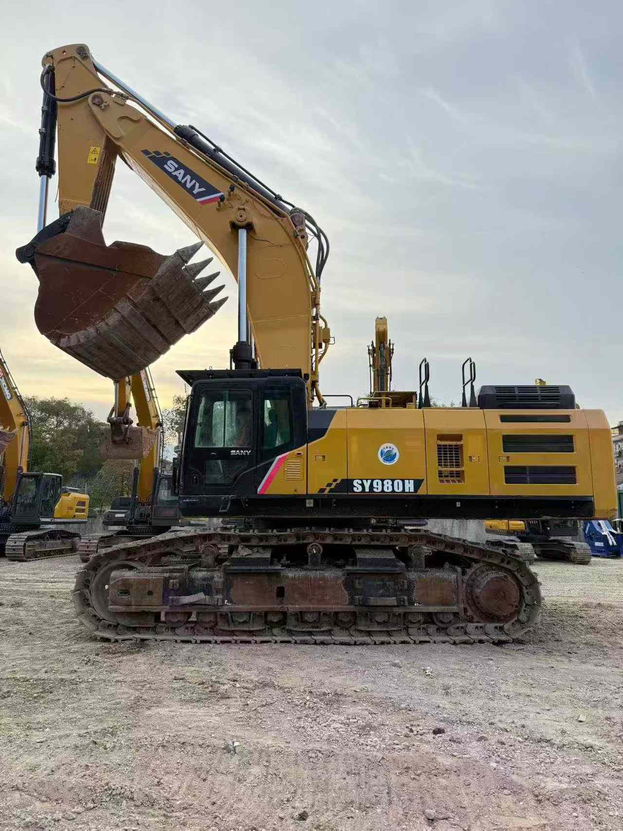 Buy Sany SY980H Used Excavator / 2