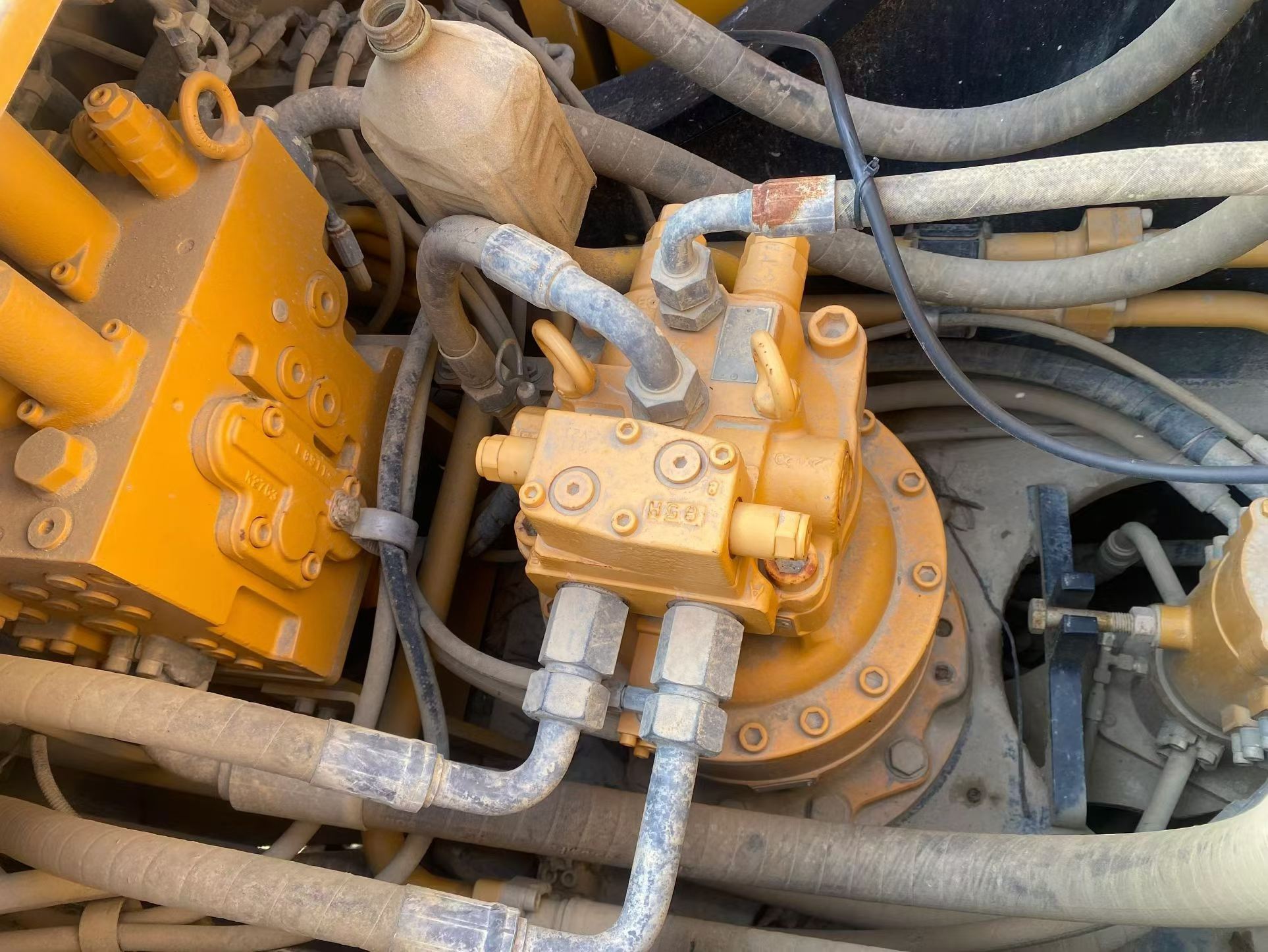 Buy Sany SY215C Used Excavator / 7