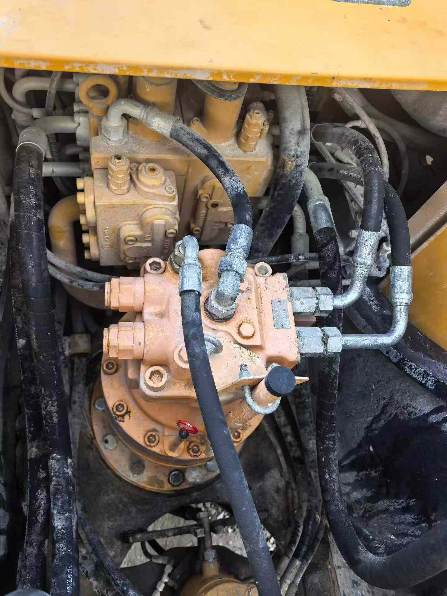 Buy Sany SY205C Used Excavator / 2