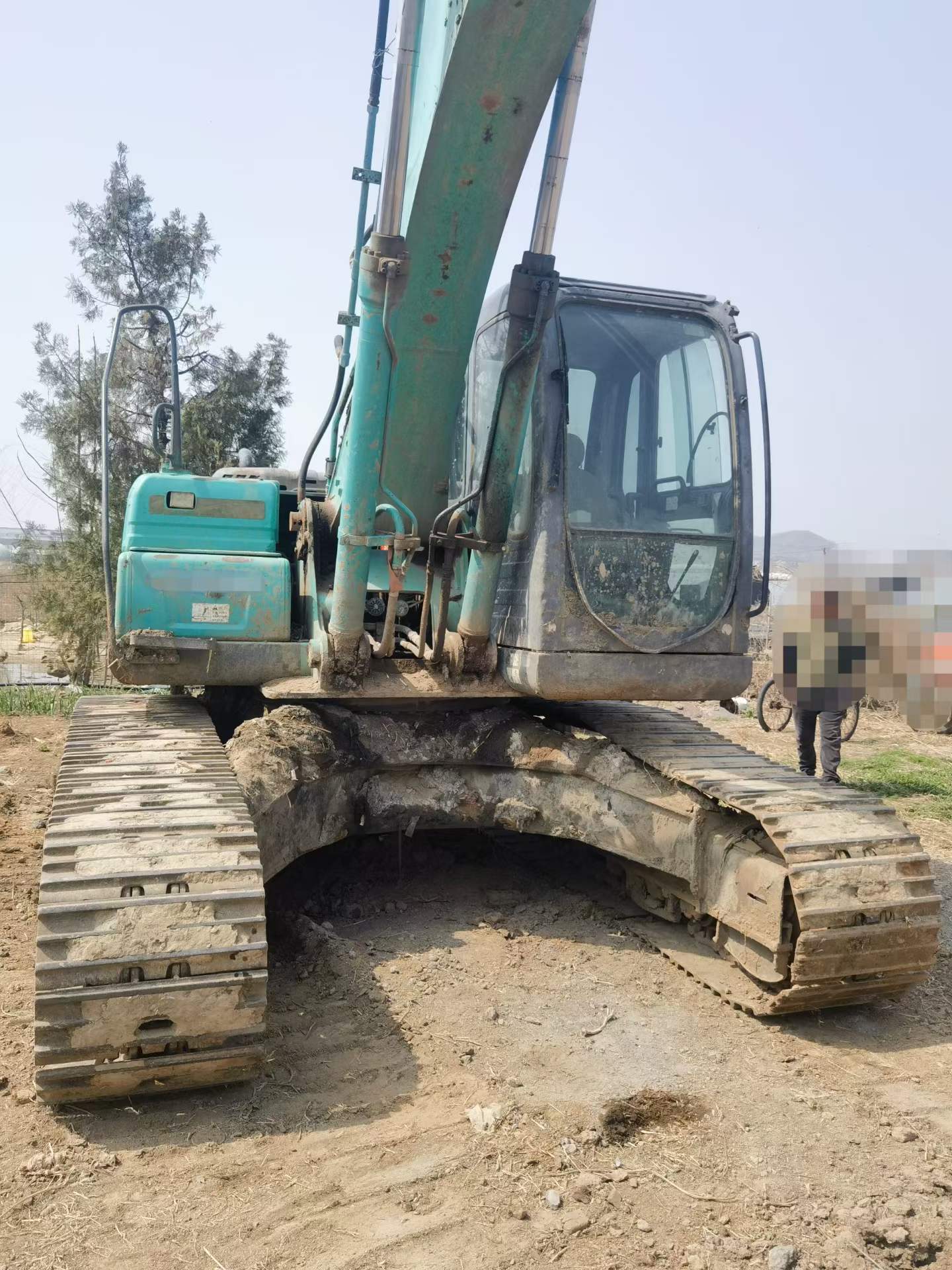 Buy Kobelco SK210-6 Used Excavator / 4