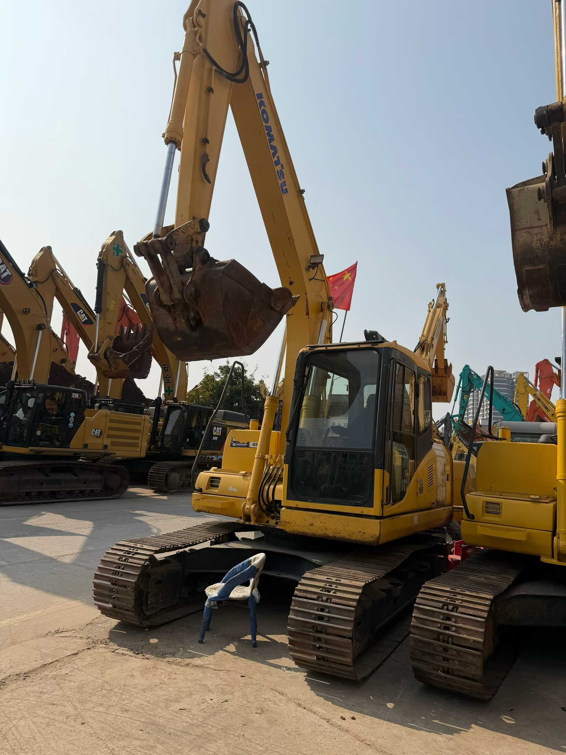 Buy Komatsu PC130-7 Used Excavator / 9