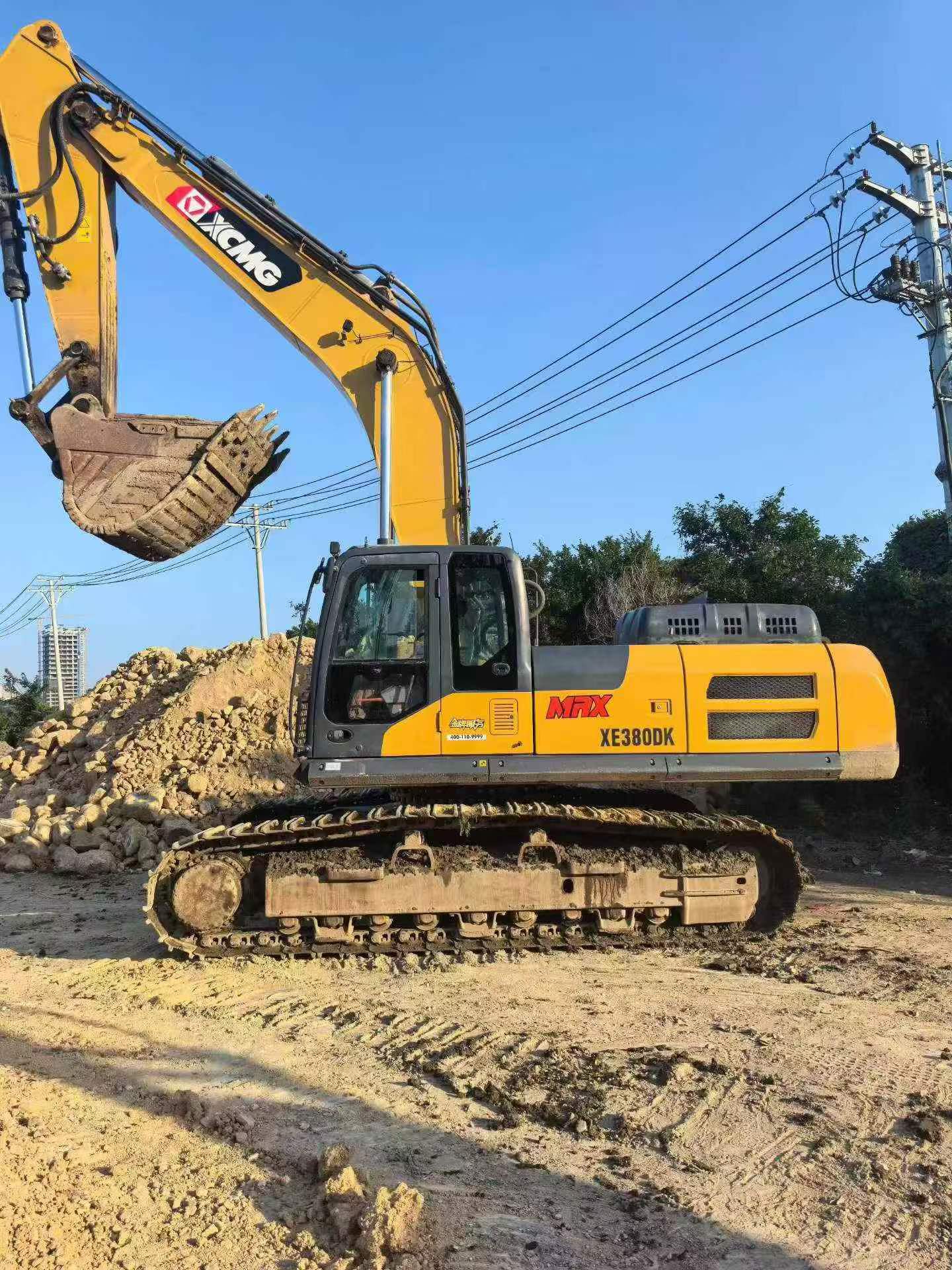 Buy XCMG XE380K Used Excavator / 3