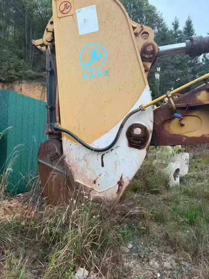 Buy Caterpillar 374D Used Excavator / 5