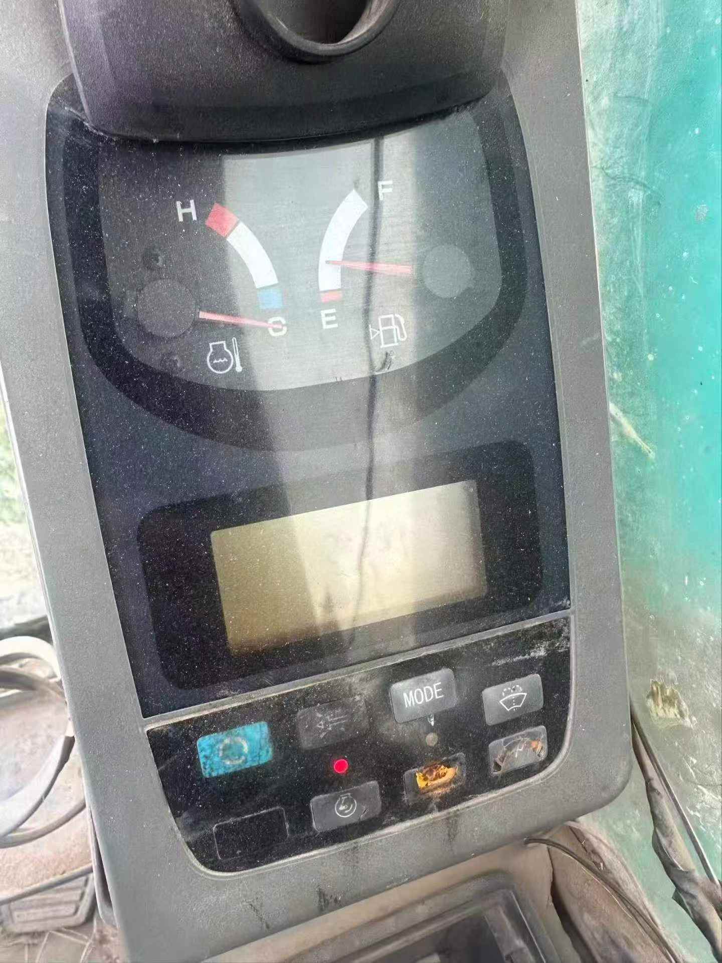 Buy Kobelco SK210-6 Used Excavator / 7