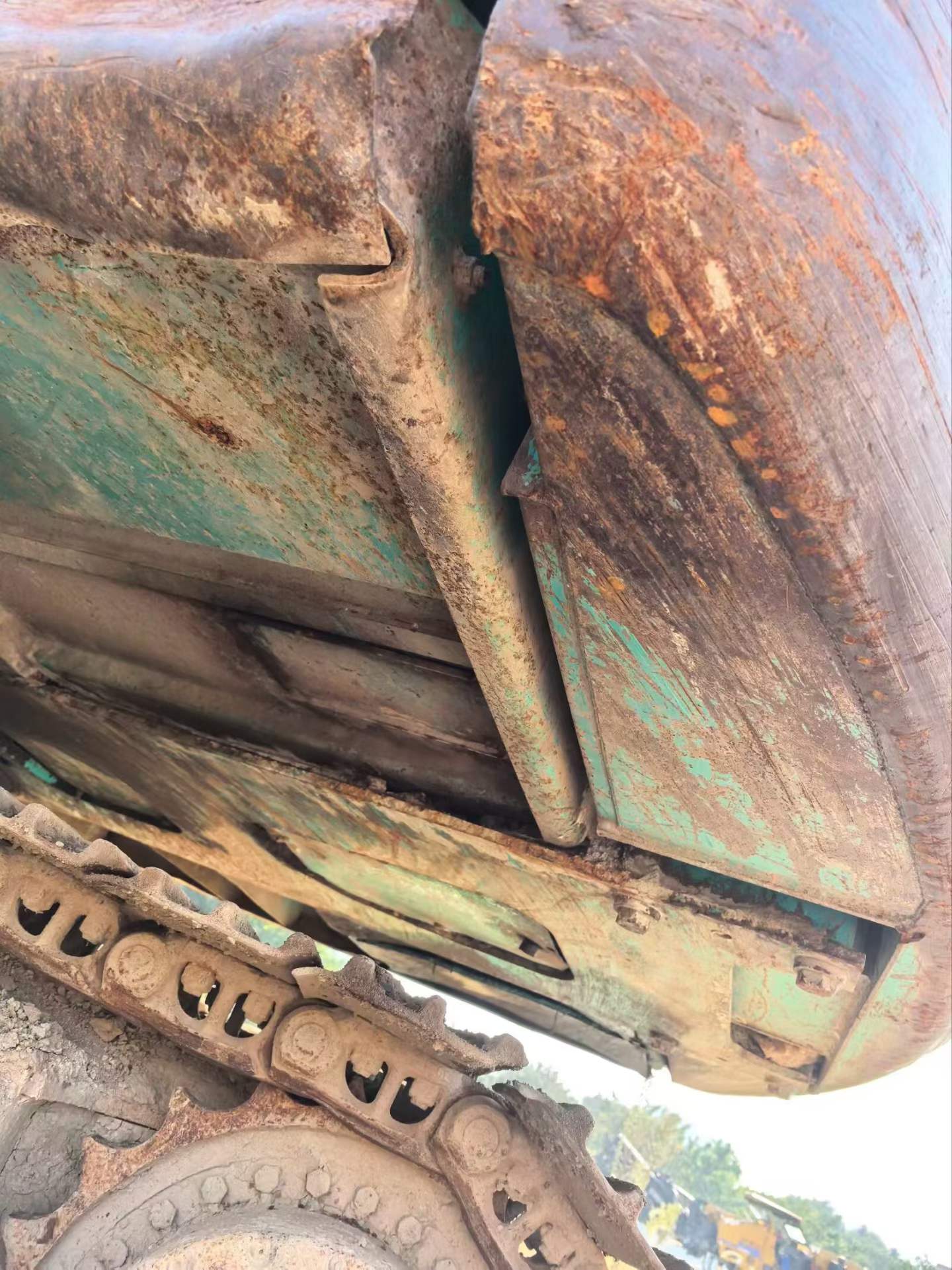 Buy Kobelco SK210-6 Used Excavator / 4