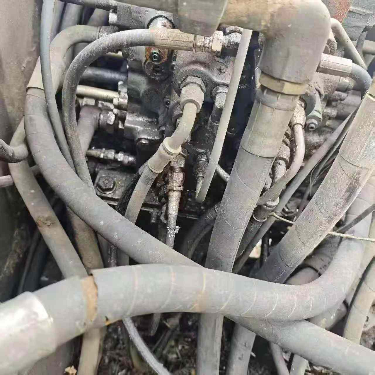 Buy Sumitomo SH120-3 Used Excavator / 5