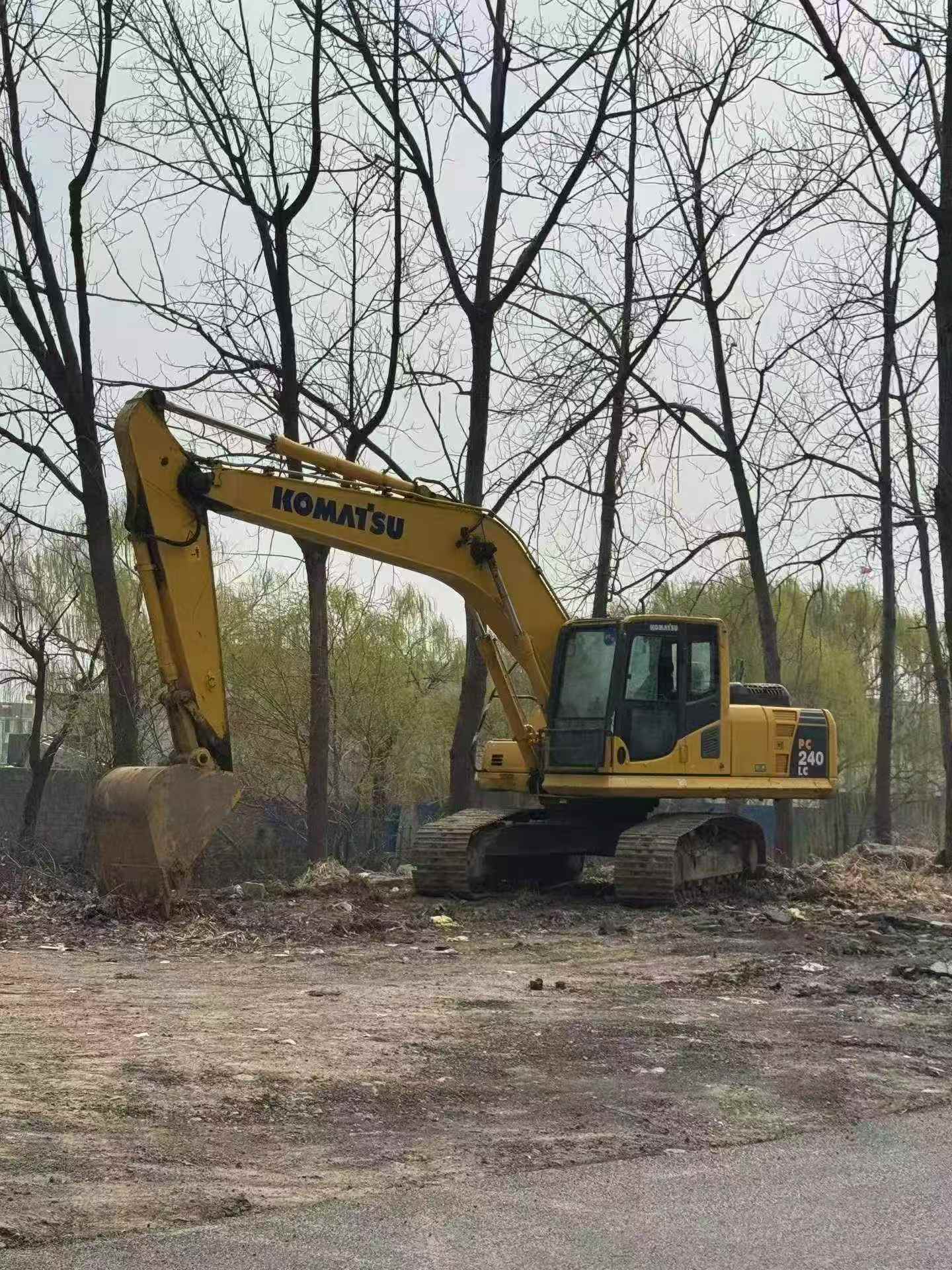 Buy Komatsu PC210 Used Excavator / 2