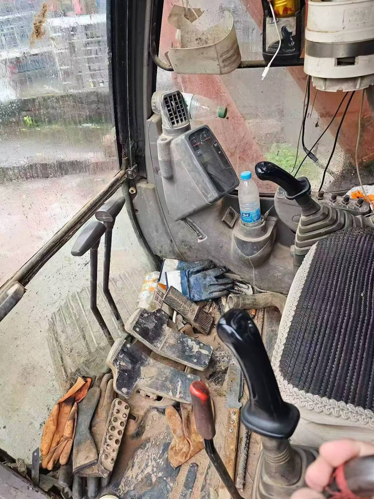 Buy Hitachi EX70 Used Excavator / 7