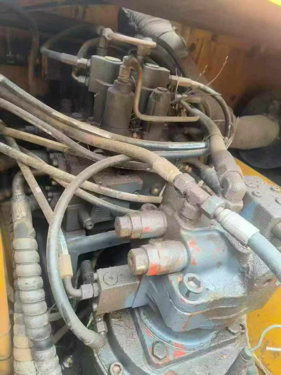 Buy XCMG XE215 Used Excavator / 5