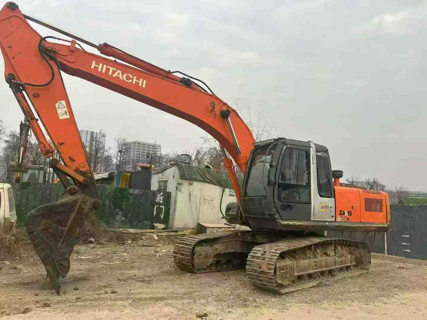 Buy Hitachi EX210-5 Used Excavator / 4