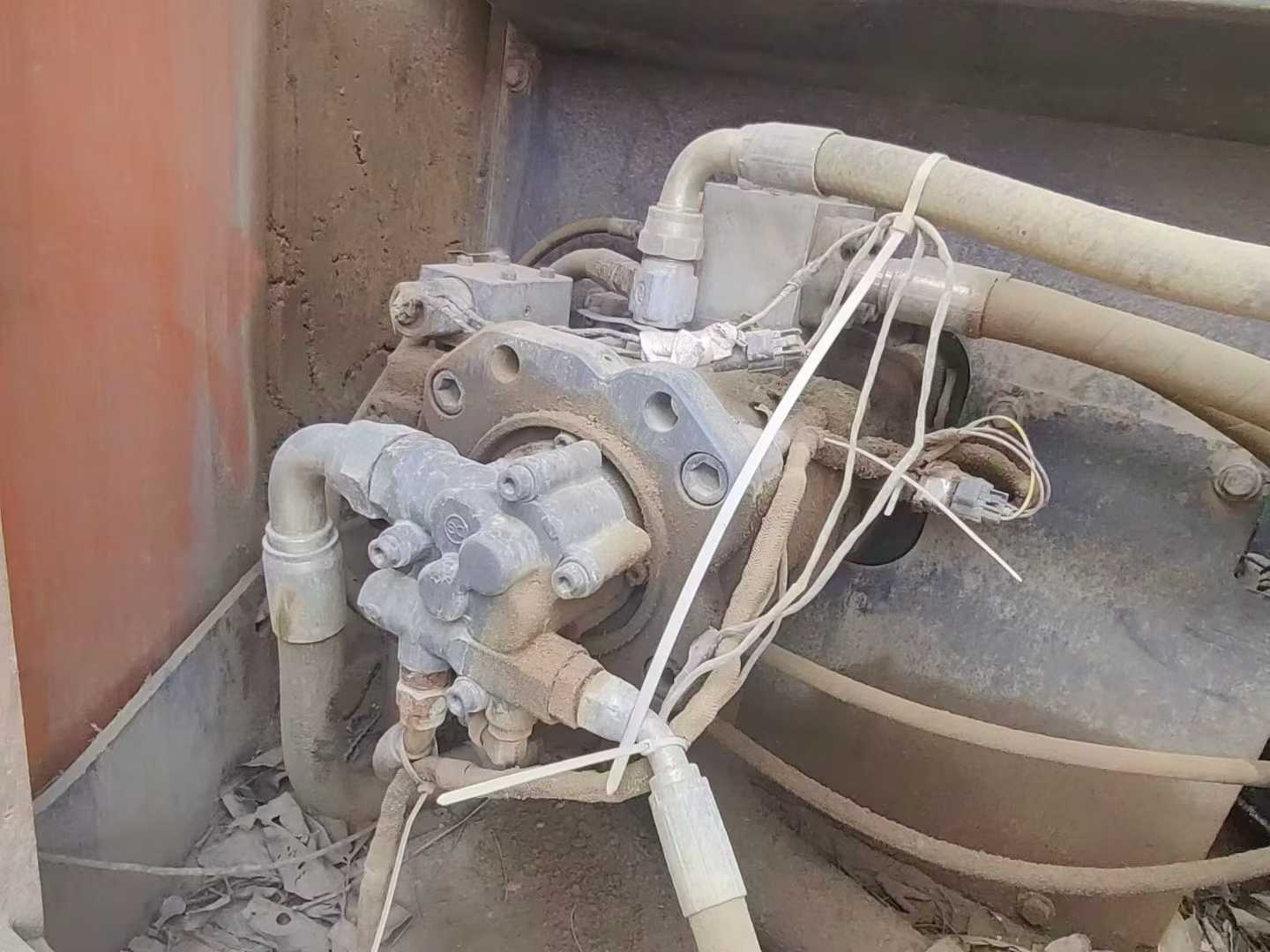 Buy Doosan DX120 Used Excavator / 3