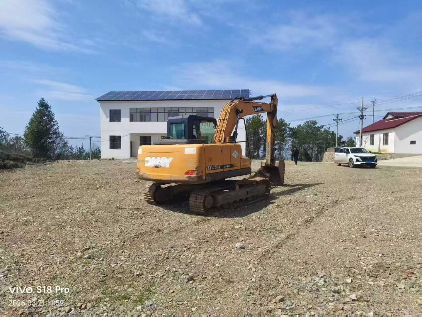 Buy Sany SY135 Used Excavator / 4