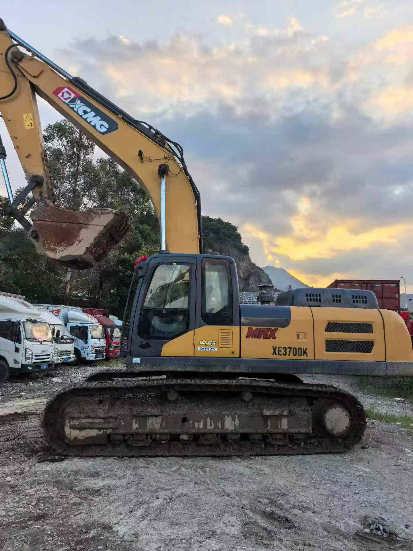 Buy XCMG XE370 Used Excavator / 6