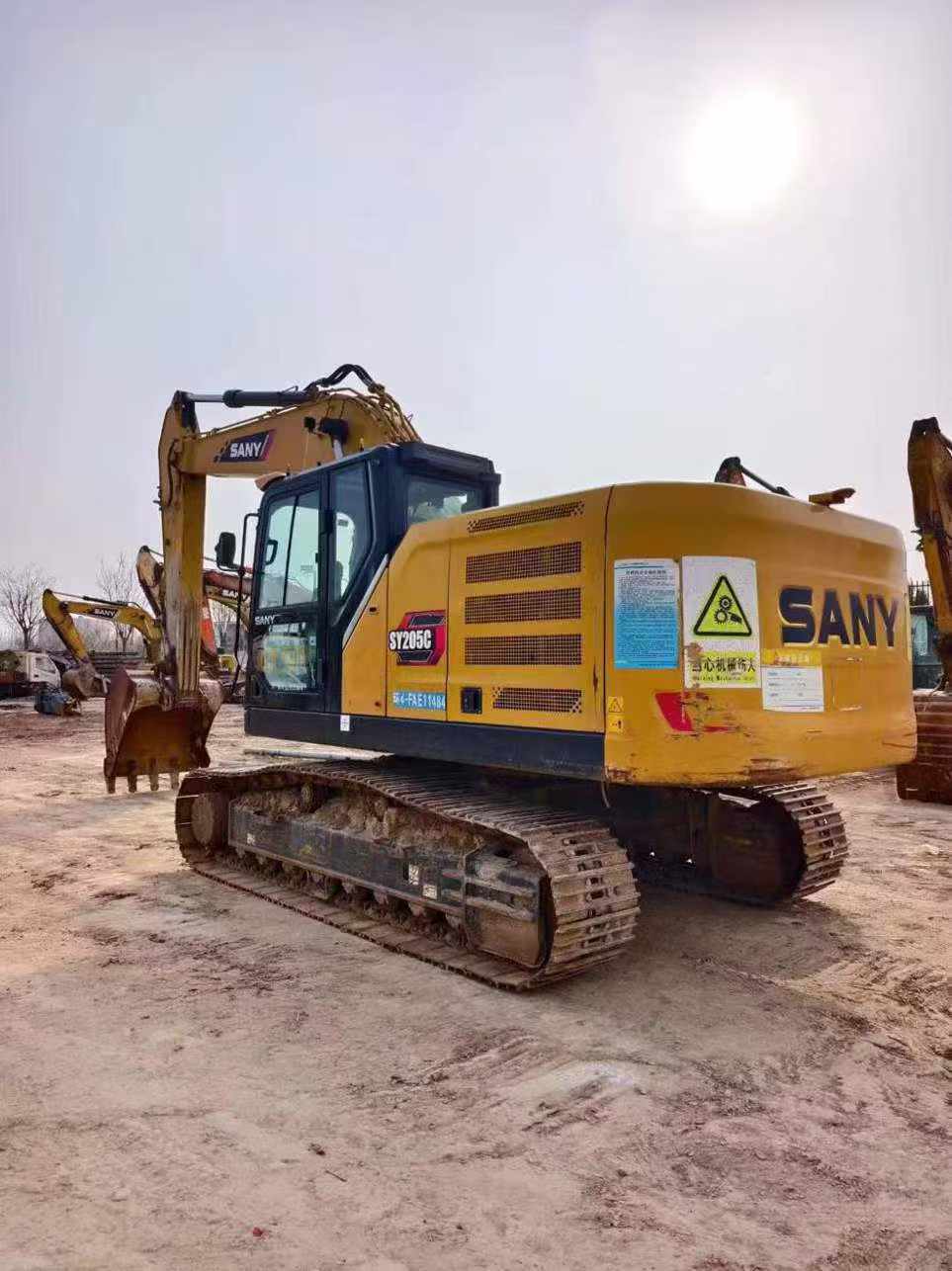 Buy Sany SY205C Used Excavator / 2