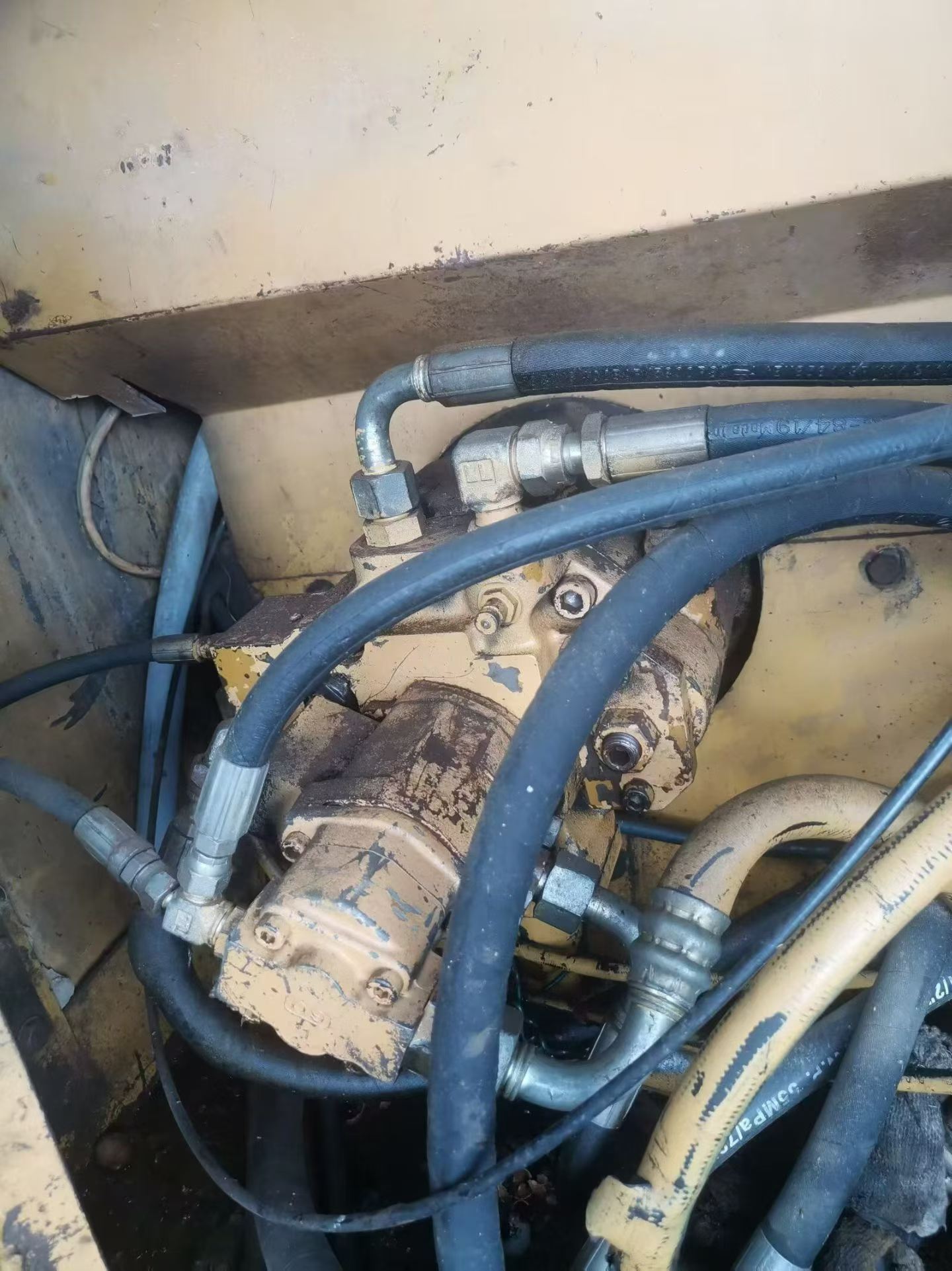 Buy Caterpillar 307B Used Excavator / 7