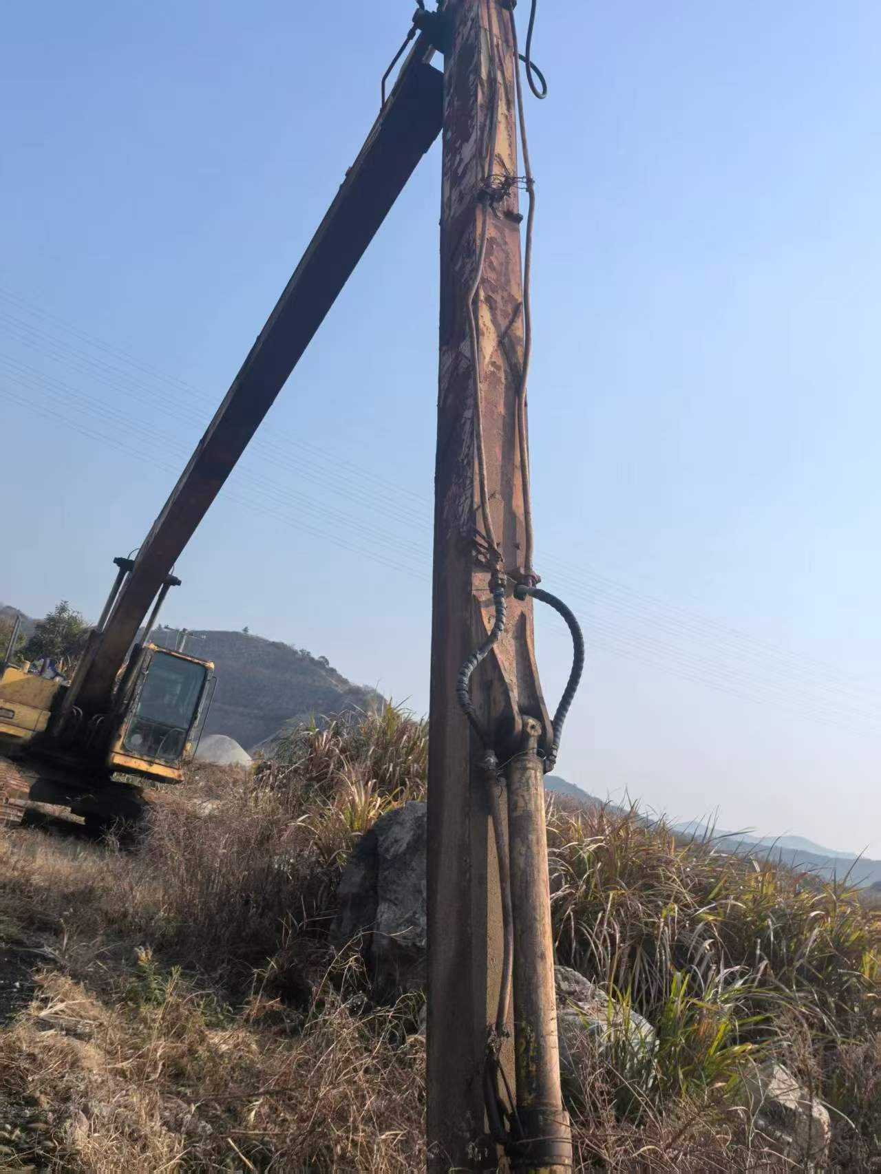 Buy Komatsu PC210LC-7 Used Excavator / 3