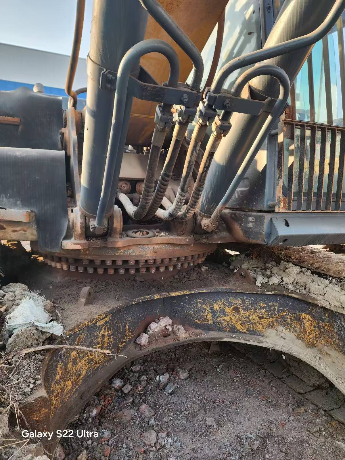 Buy XCMG XE490D Used Excavator / 4