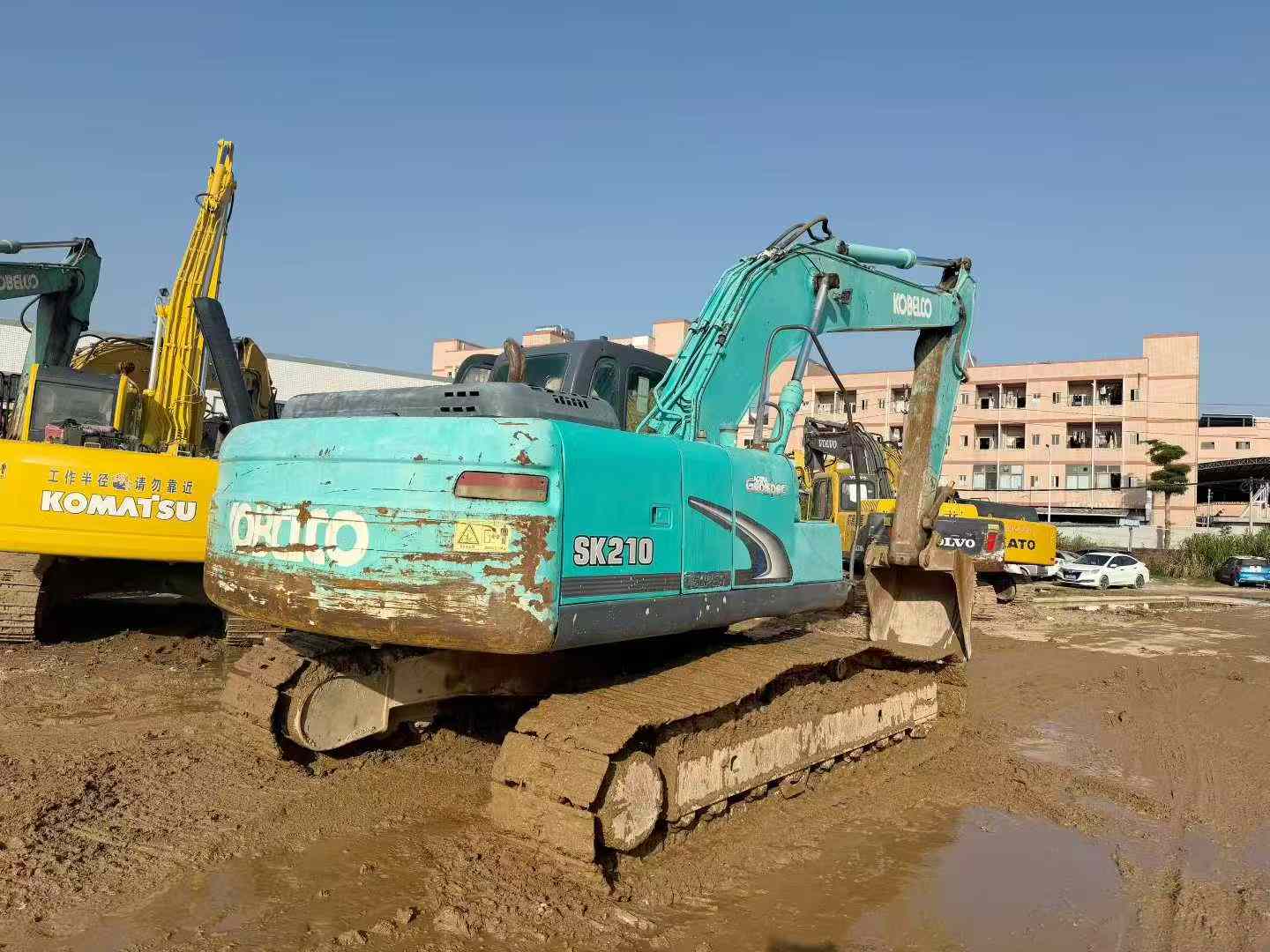 Buy Kobelco SK210 Used Excavator / 2