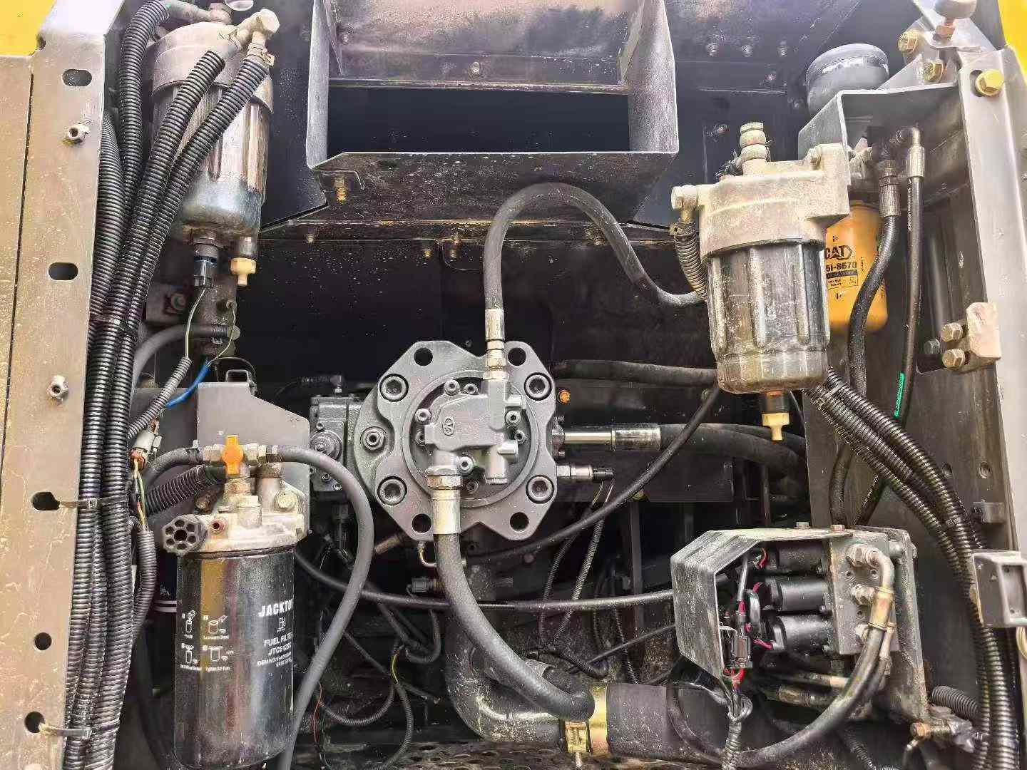 Buy Sumitomo SH260LC-6 Used Excavator / 5