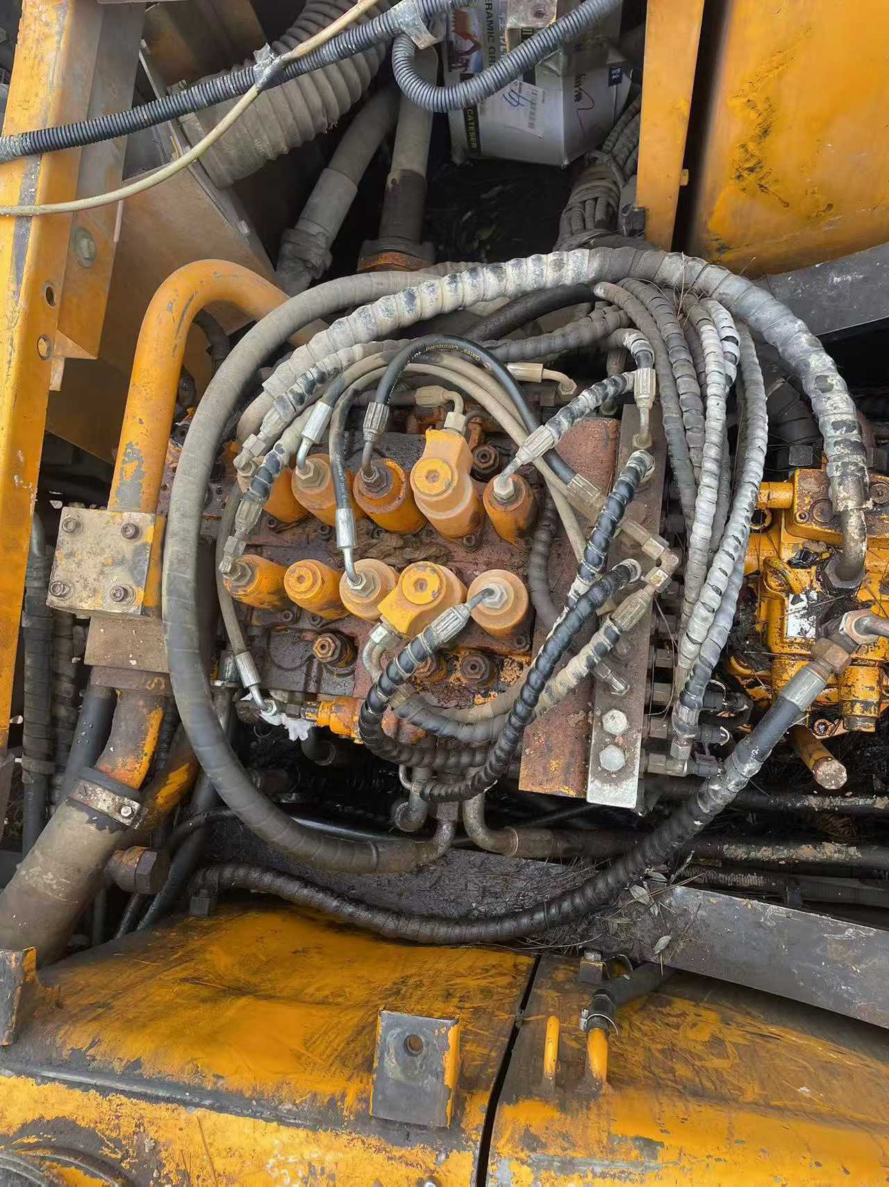 Buy Sany SY215C Used Excavator / 2