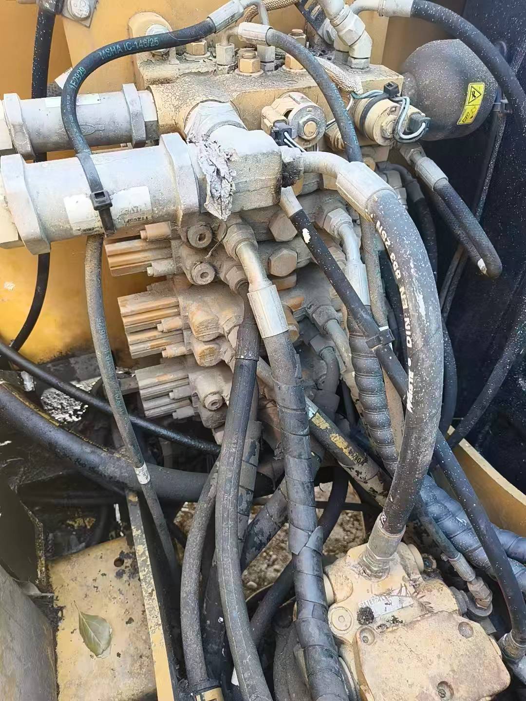 Buy Caterpillar 307B Used Excavator / 6