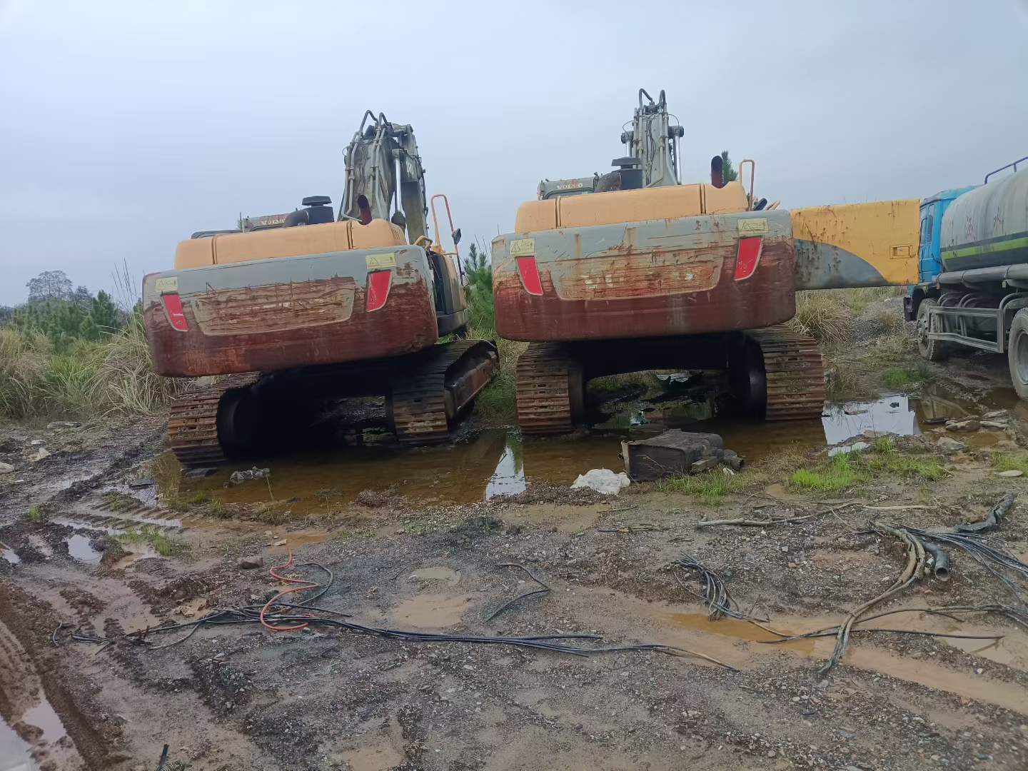 Buy Volvo EC460 Used Excavator / 9