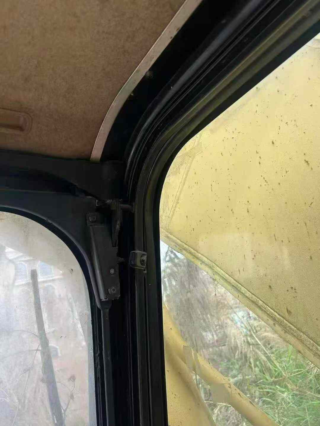 Buy Caterpillar 330C Used Excavator / 5