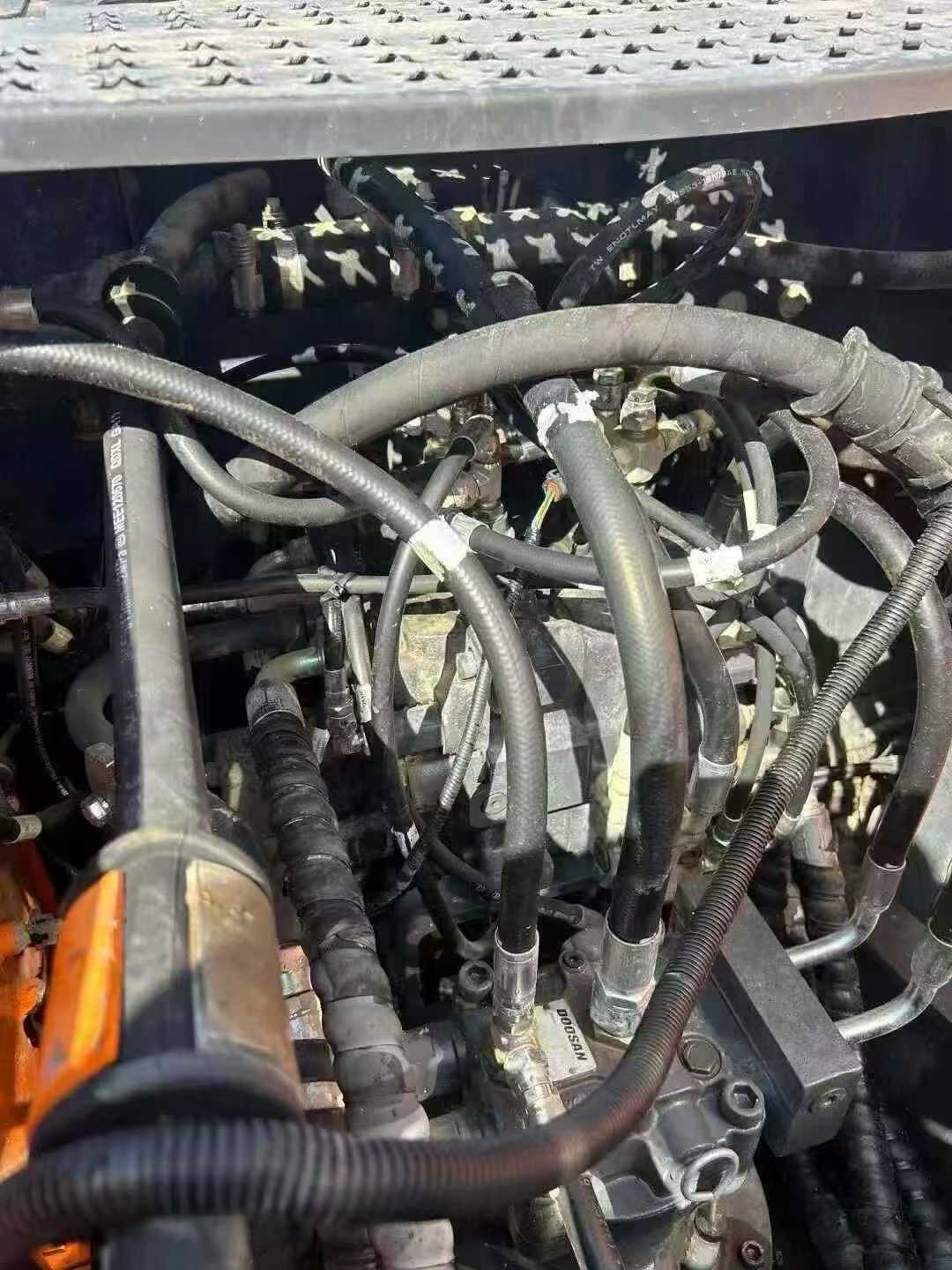 Buy Doosan DX130-9C Used Excavator / 8