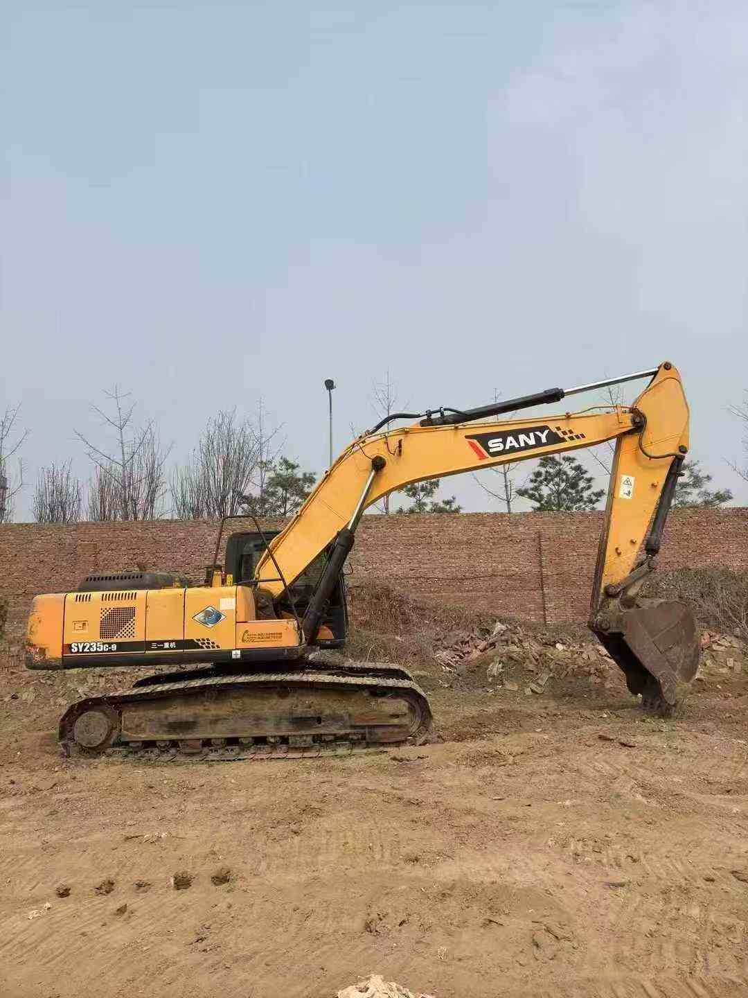 Buy Sany SY235C Used Excavator / 8