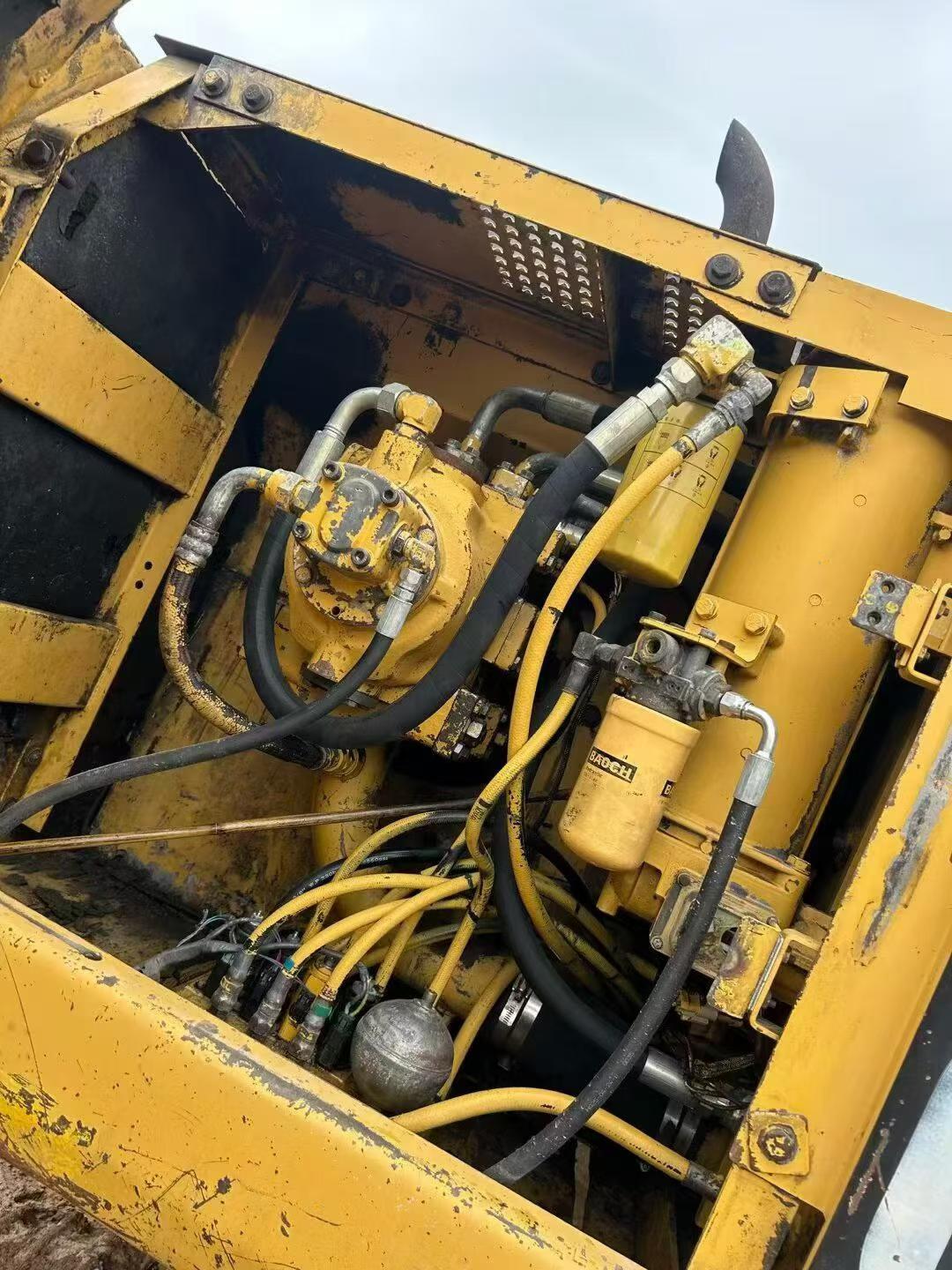 Buy Caterpillar 320B Used Excavator / 7