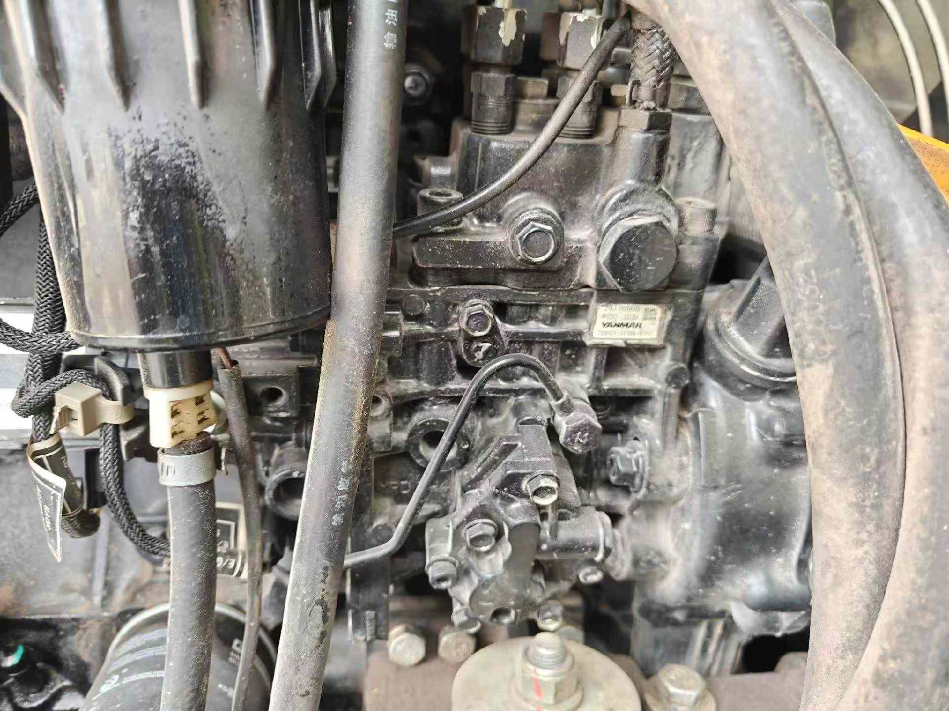 Buy Doosan DH60 Used Excavator / 6