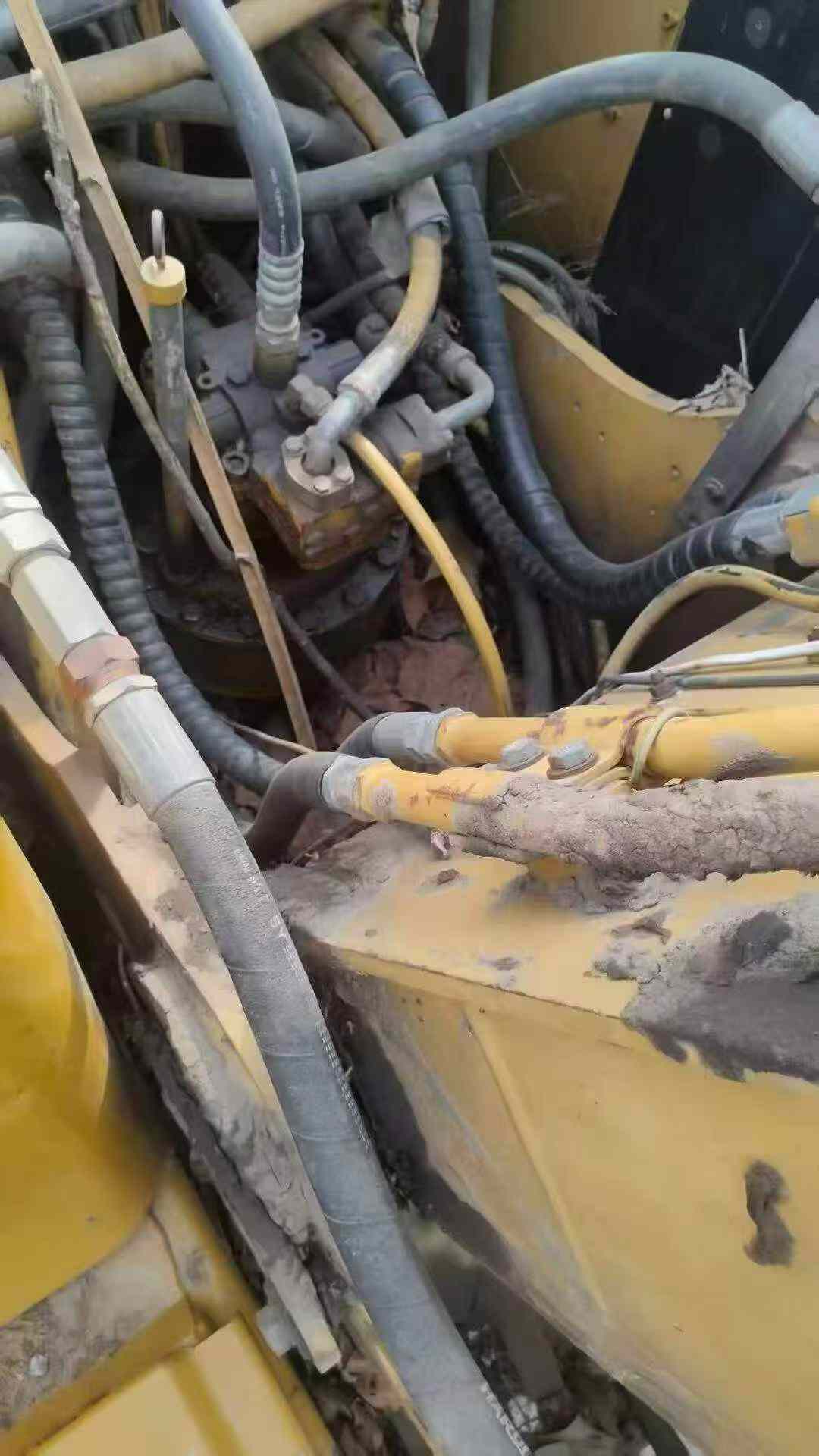 Buy Caterpillar 320A Used Excavator / 6