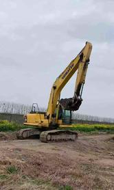 Buy Komatsu PC210LC-8 Used Excavator / 4 Buy Komatsu PC210LC-8 Used Excavator / 4