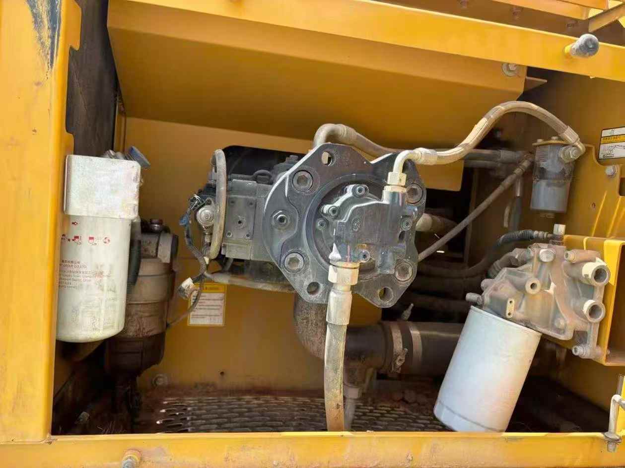 Buy Sany SY215C-8 Used Excavator / 5