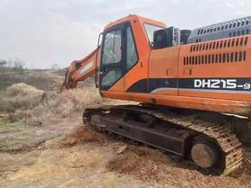 Buy Doosan DH215-9 Used Excavator / 2 Buy Doosan DH215-9 Used Excavator / 2