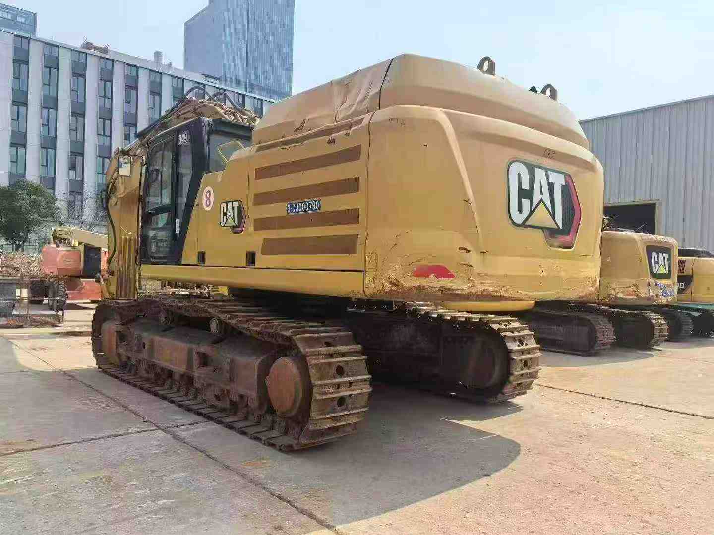 Buy Caterpillar 349E Used Excavator / 4