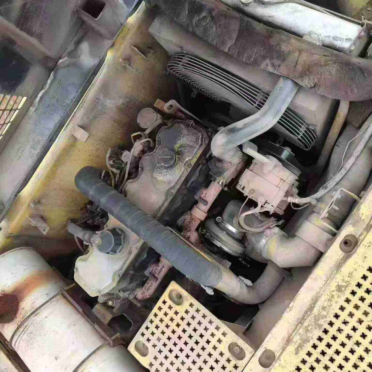 Buy Caterpillar 325B Used Excavator / 2