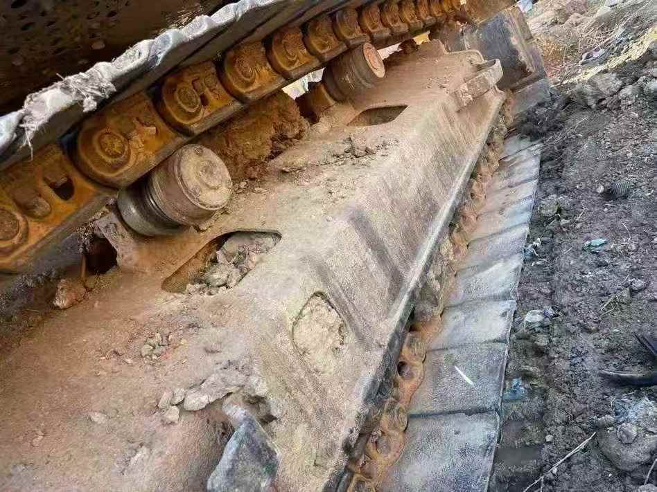 Buy Hitachi EX200-3 Used Excavator / 5