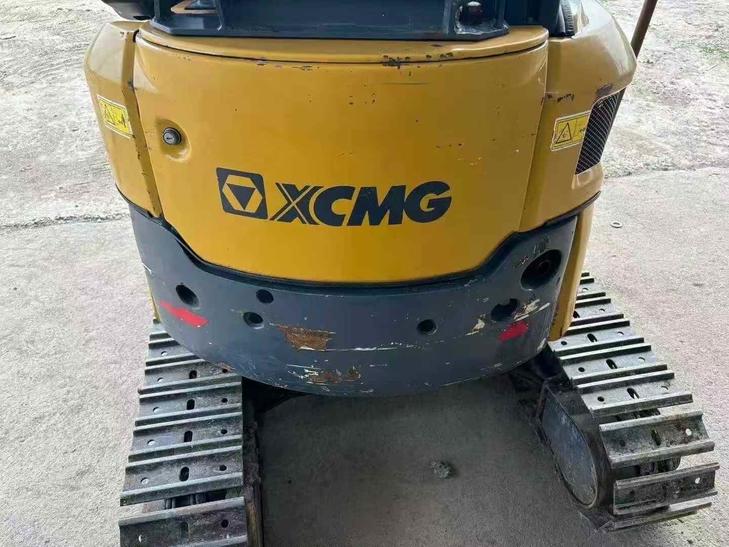 Buy XCMG XE17U Used Excavator / 1