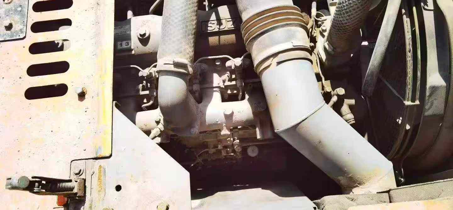 Buy Hitachi ZX240 Used Excavator / 3