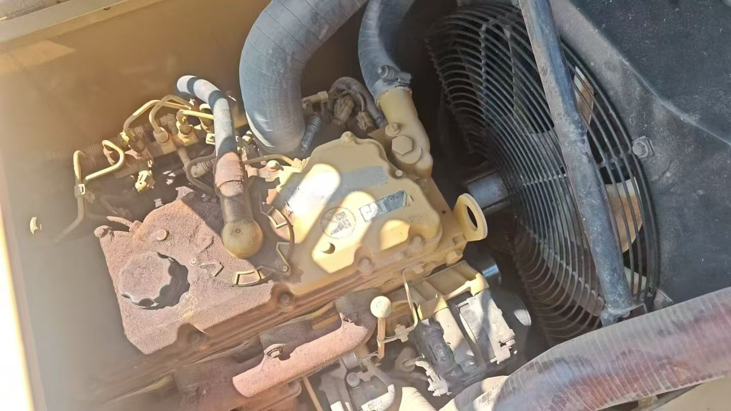 Buy Caterpillar M318 Used Excavator / 6