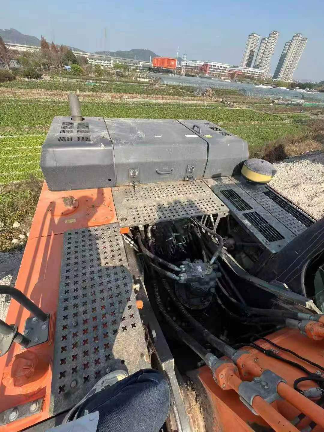 Buy Doosan DH420LC-7 Used Excavator / 6