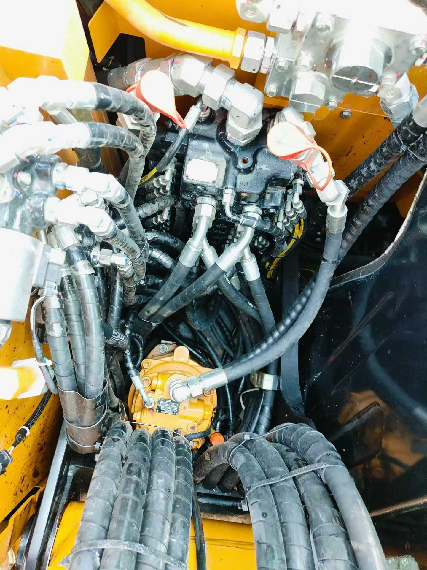 Buy Sany SY85 Used Excavator / 2