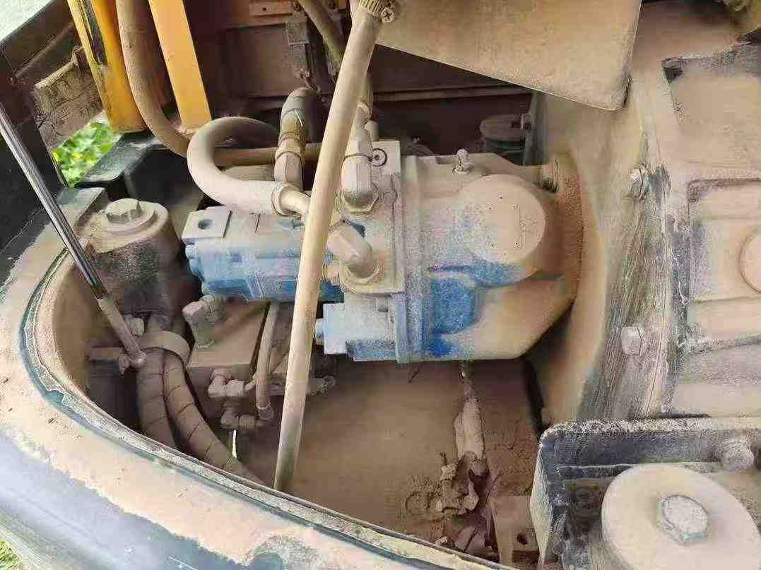 Buy Hyundai HX60 Used Excavator / 3