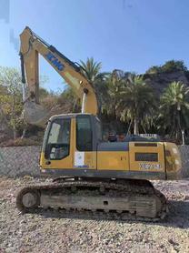Buy XCMG XE215D Used Excavator / 2 Buy XCMG XE215D Used Excavator / 2