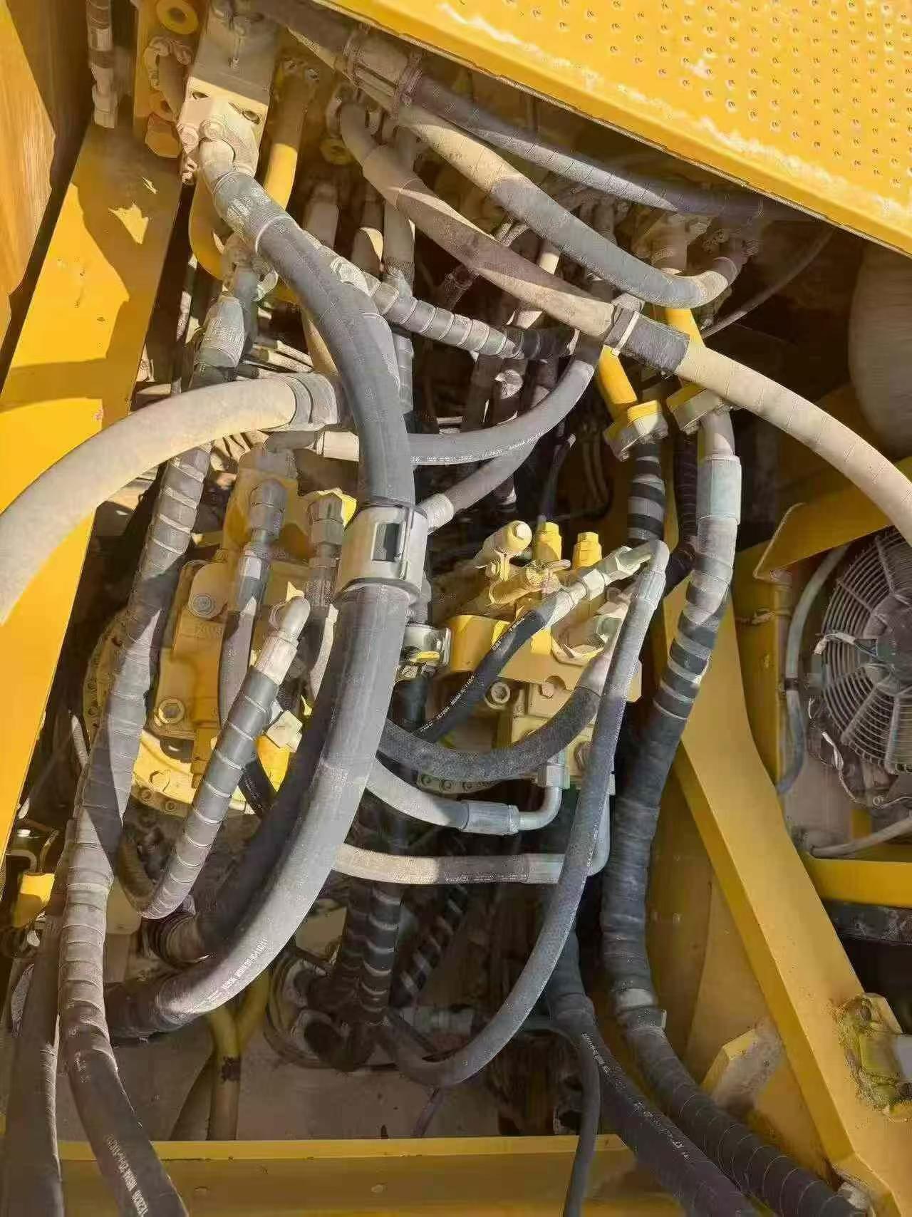 Buy Caterpillar 349E Used Excavator / 5