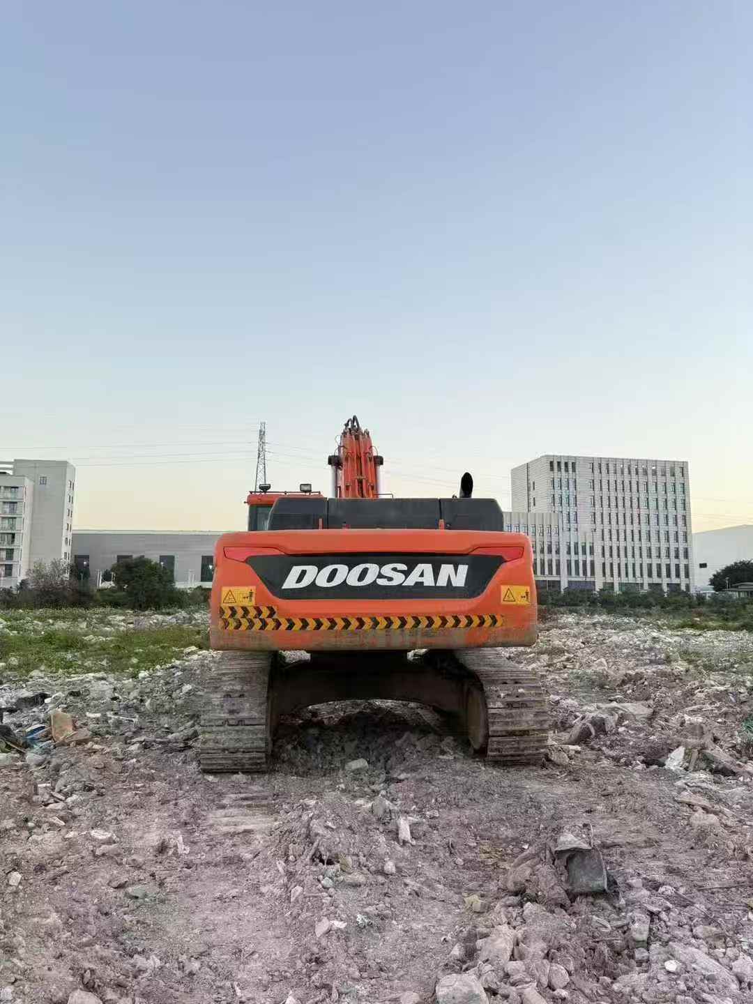 Buy Doosan DX380 Used Excavator / 2