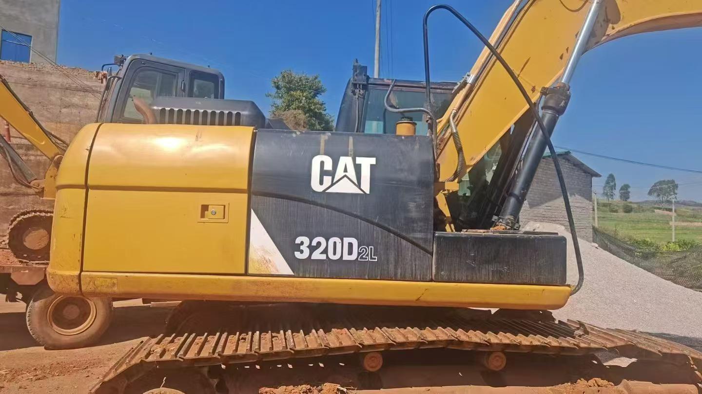 Buy Caterpillar M318 Used Excavator / 4