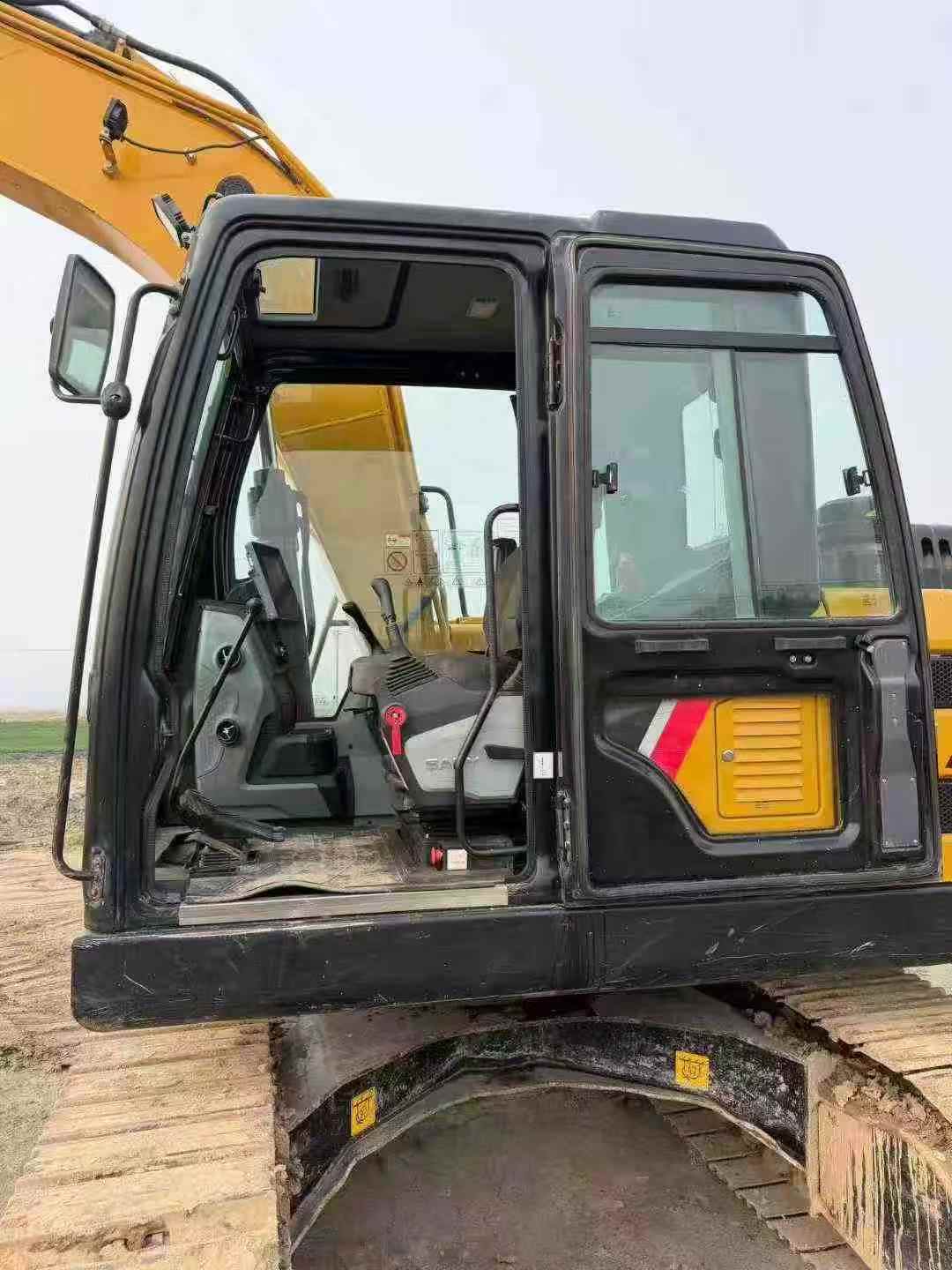 Buy Sany SY135 Used Excavator / 6