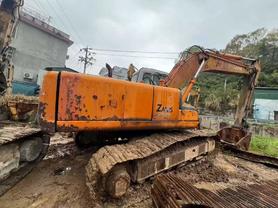 Buy Hitachi ZX200-6 Used Excavator / 3 Buy Hitachi ZX200-6 Used Excavator / 3